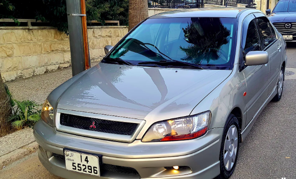 متسوبيشي لانسر 2003 1600cc  وارد الخليج