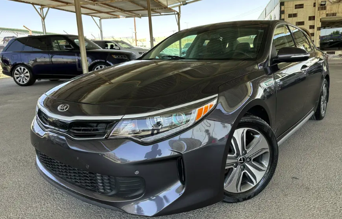 كيا اوبتيما 2019 للبيع