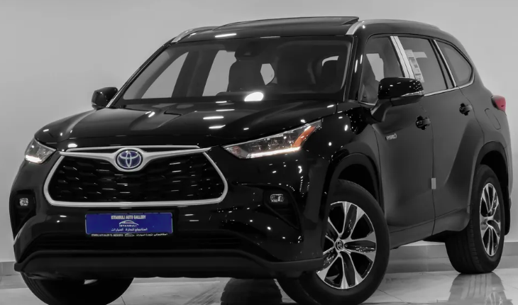 Toyota HIGHLANDER 2021 GLE اسود وارد و كفالة الوكالة (مركزية)