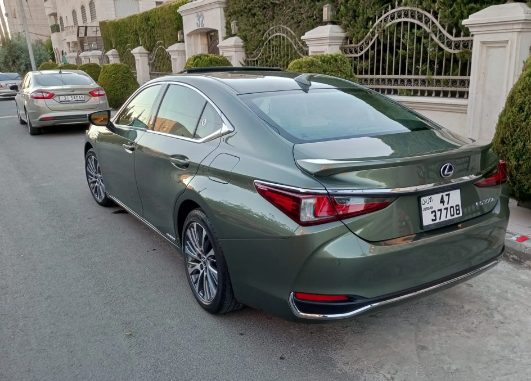 لكزس 2019 ES