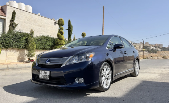 لكزس HS250h بريميوم موديل 2010 كارفاكس كلين استخدام شخصي