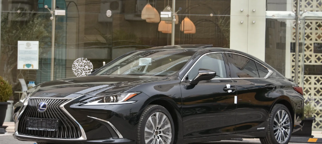 لكزس Lexus ES 350h 2023