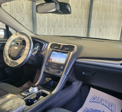 l2019. Ford Fusion ‏أسود فتحة ملوكي