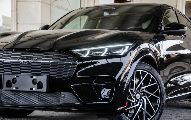 Ford Mustang Mach-E GT 2022