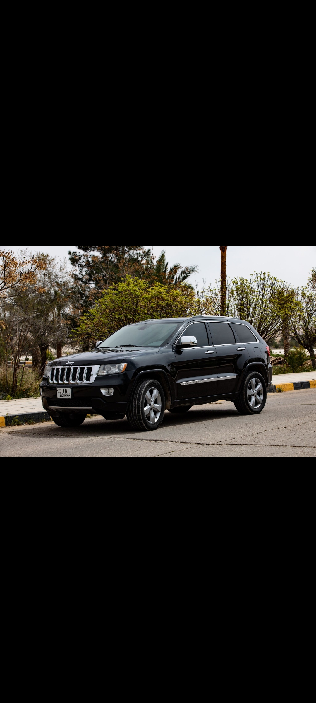 جيب جراند شيروكي اوفرلاند 2011 للبيع او للبدل 