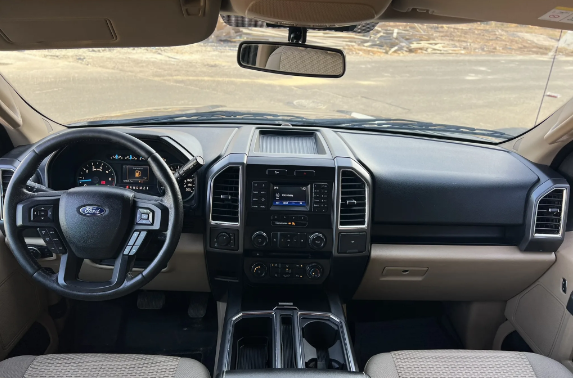 FORD F150 XLT 4*4 2016 FOR SALE