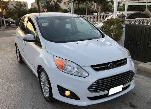 فورد سيماكس 2015(c-max) 7 جيد استخدام شخصي وممشى قليل وبسعر 11900 دينار