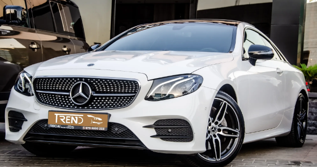 Mercedes E200 2020 Coupe Amg kit Mild hybrid Night package