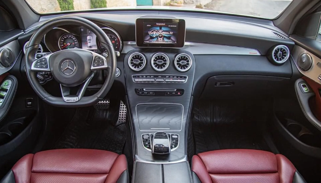 مرسيدسGLC250 كوب 2018 شكل 2019 للبيع