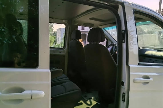 مرسيدس بينز فيتو 2010