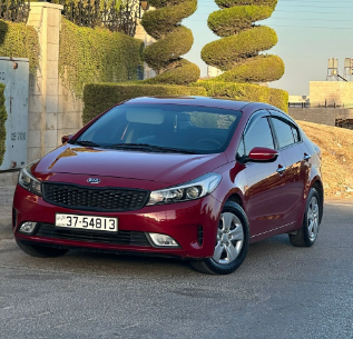 كيا سيراتو 2018 لون حمري