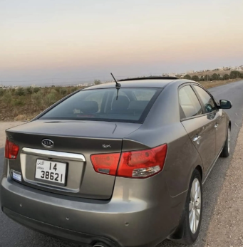 كيا سيراتو 2012