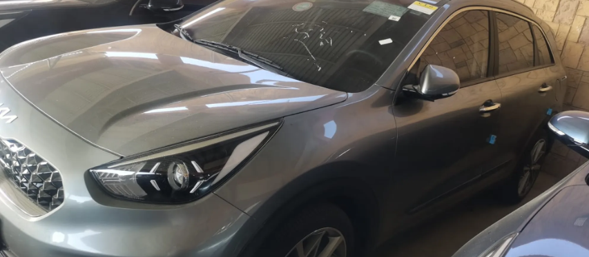 كيا نيرو هايبرد 2022- KIA NIRO Hybrid 2022 بدفعة 3750 على بندار