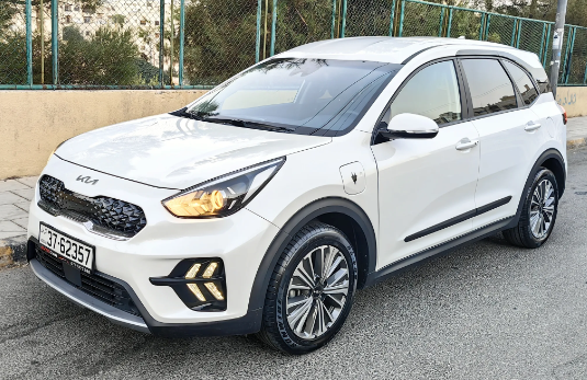 كيا نيرو بلس بلج إن 2023 يقطع مسافة 600 كيلو اقساط بدفعة تبدأ من 2600