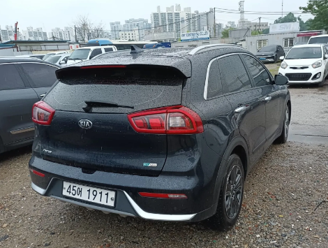 كيا نيرو 2018 تورنج فتحه ممشى قليل وارد كوري اعلى صنف