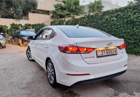 هيونداي افانتي 2018 AD بصمه فحص كامل7جيد جمرك جديد