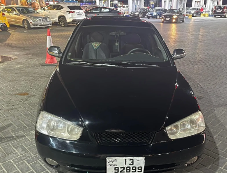 هونداي افانتي 2000