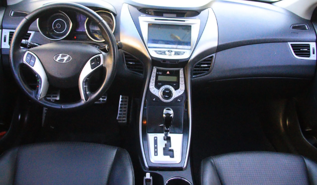 هونداي افانتي MD 2012