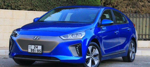 هيونداي ايونيك كهرباء 2018 تحت كفاله الوكاله فحص كامل فل اضافات وارد الوكاله صيانه كامله بالوكاله