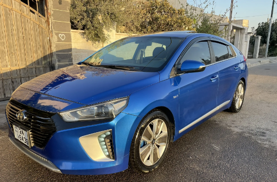 هيونداي ايونك 2017 فل كامل مع فتحه فحص كامل كرت ابيض بدون ملاحضات