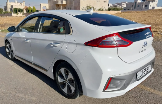 هيونداي ايونيك كهرباء بالكامل 2017