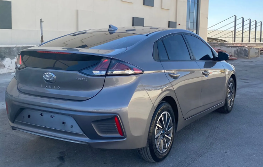 هيونداي ايونيك 2020 كهربا بحاله الوكاله عداد 7000 كيلو فقط وارد كوريا