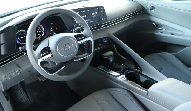 آمتلكها كاش أو اقساط هيونداي النترا 2023 بدفعة 4000 دينار