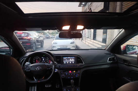 هيونداي AD sport ماتور 1.6 تيربو فل كامل للبيع او للبدل