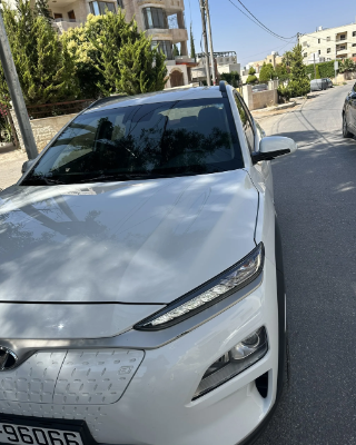 هوينداي كونا كهرباء كامل بحاله منتازه تقطع بالشحنه الواحده 500-550