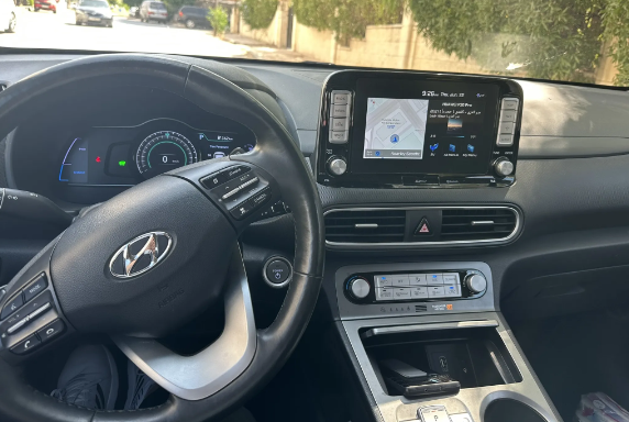 هوينداي كونا كهرباء كامل بحاله منتازه تقطع بالشحنه الواحده 500-550