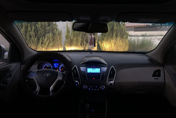 هيونداي توسان 2013 فل كامل اعلى مواصفات بحالة الشَركة (مالك واحد من الشركة)