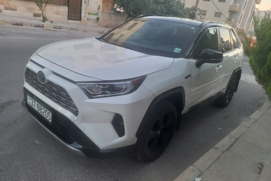 تويوتا راف فور سبور بلاك ايديشن 2020 لؤلؤي للبيع