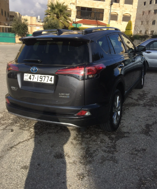 راف فور كرت ابيض 7 جيد عداد 22 الف ميل وكاله