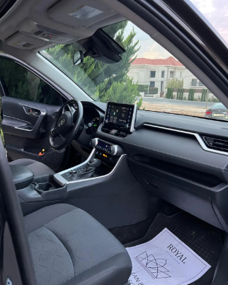 Toyota rav4 HybridXLE 2020