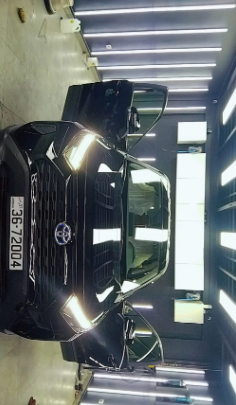 تويوتا راف فور وارد الشركة المركزية وتحت الكفالة ممشى 9 الاف