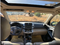 تويوتا RAV4 للبيع
