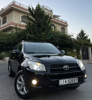 تويوتا راف فور 2011 بنزين وارد وصيانة المركزية