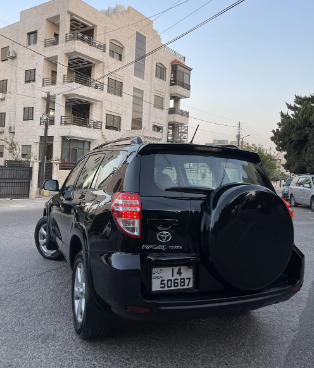 تويوتا راف فور 2011 بنزين وارد وصيانة المركزية