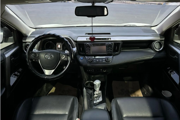 TOYOTA RAV 4 2017 LIMITED
