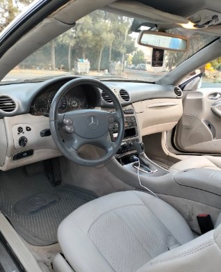 مرسيدس CLK200 للبيع موديل 2004 كاش فقط