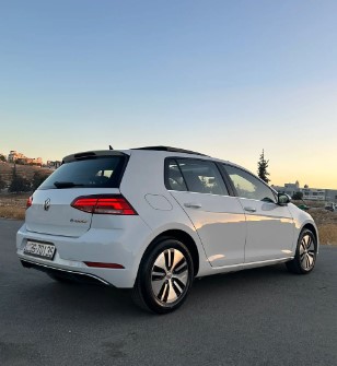 جولف E-Golf 2019