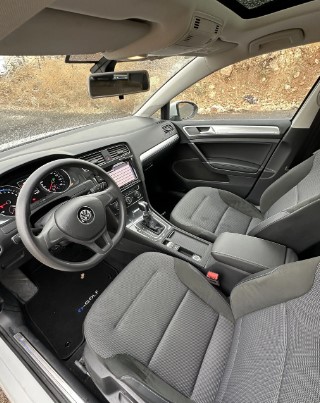 E-golf فولكسفاجن اي جولف 2019