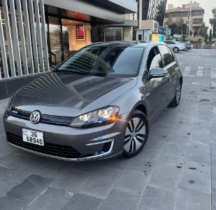 اي جولف بريميوم 2015