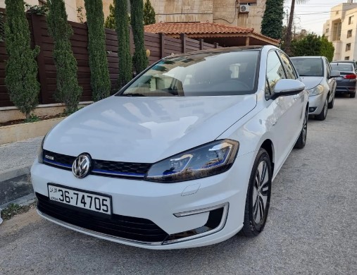 اي جولف (E-GOLF) كهرباء 2019 ممشى قليل مع كفاله