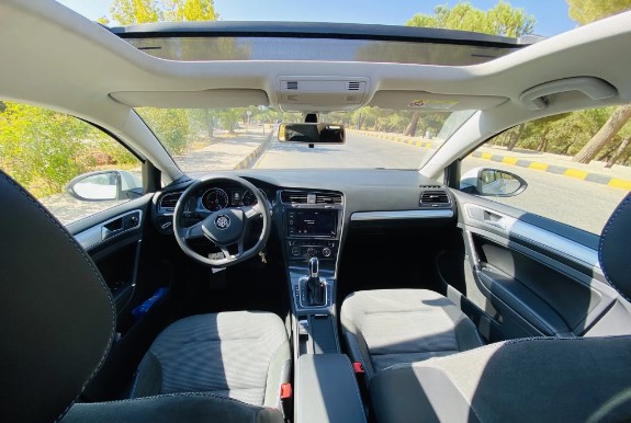 ‏ e-golf 2020 فحص 3 جيد ممشى 25 الف جمرك جديد