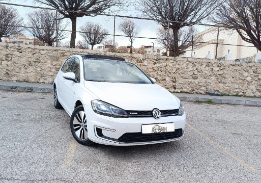 اي جولف 2019 فحص كامل ممشى قليل 20الف كيلو فتحه كاميرا بطارية 40ك تقطع بالشحنة الواحدة من 270__300