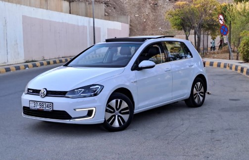 فولكسفاغن اي جولف 2020 شبه زيرو.. ممشى قليل جدا