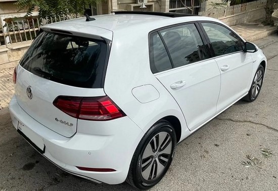 فولكسفاجن اي جولف 2019