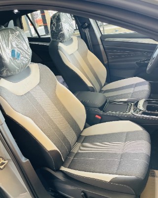 فولكسفاغن ID-4 2022 PURE PLUS عداد زيرو مع كفاله