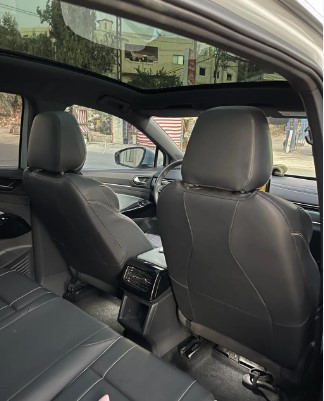 ID.4 pure plus X 2021 4 جيد